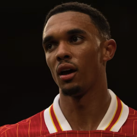 Alexander-Arnold estime que Liverpool est confiant avant le match contre Manchester United