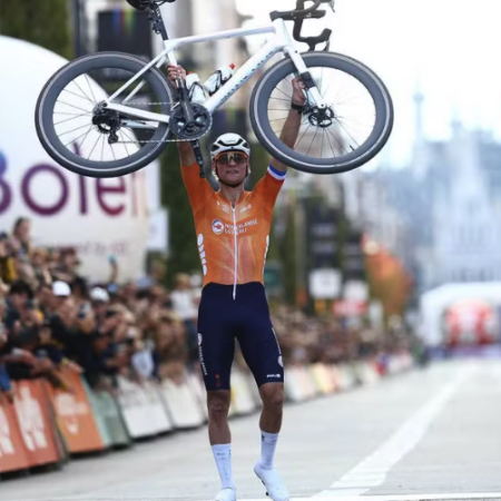 Mathieu van der Poel couronné champion du monde de gravel